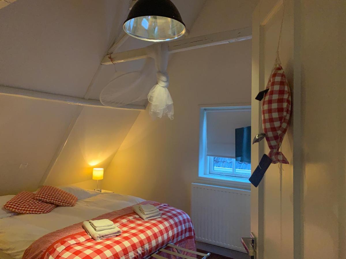 De Thuiskamer In Grou Als B&B Of Vakantiehuis Extérieur photo