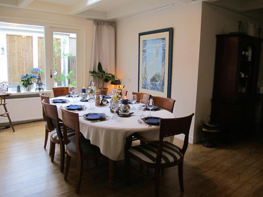 De Thuiskamer In Grou Als B&B Of Vakantiehuis Extérieur photo